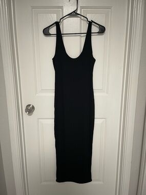 naked wardrobe Black Scoop Neck Maxi Dress